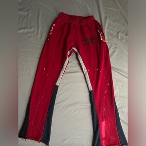 Red gallery dept sweats, slightly used
